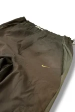 Nike Windbreaker Herren Trackpants Schwarz-Grau M Regular Fit – Bild 2