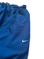 Vintage Nike Trainingshose Dunkelblau Gr. L (mit Mangel) – Bild 2