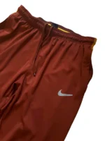 Nike AS Rom Trainingshose Dri-Fit Weinrot Gr. L – Bild 2