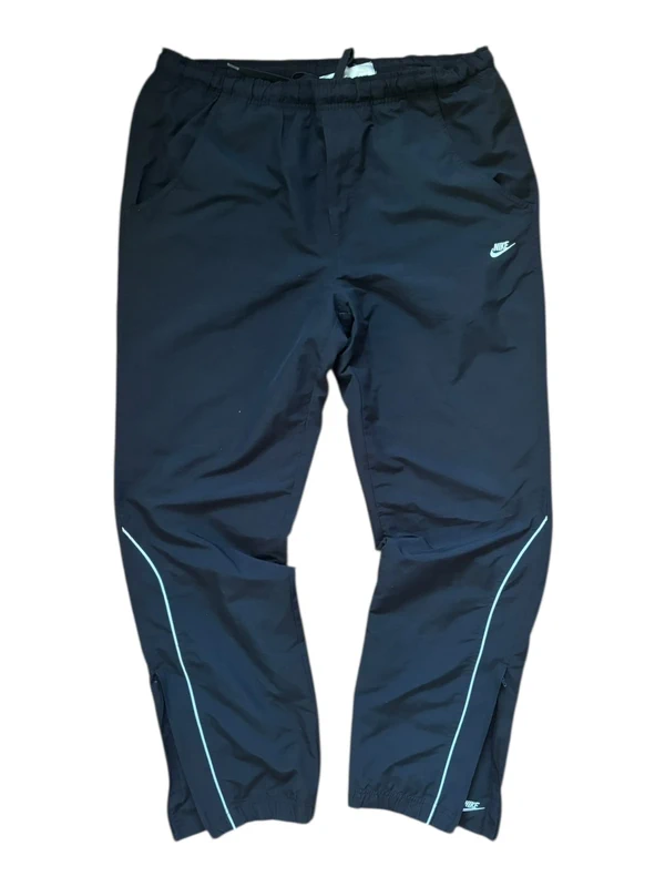 Nike Sportswear Trainingshose Track Pants Vintage Schwarz Gr. L